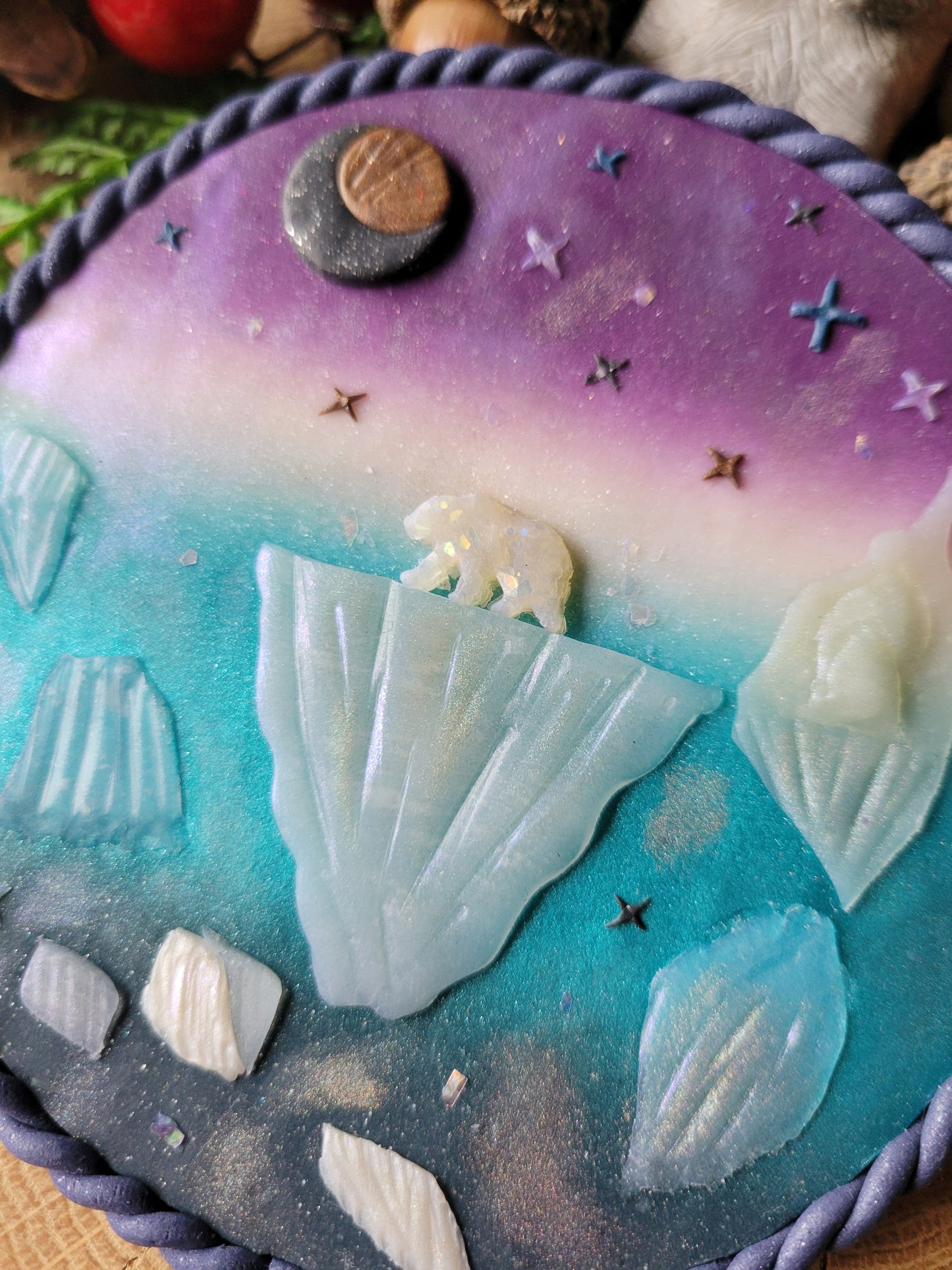 Polar Bear Landscape Wall Decor.