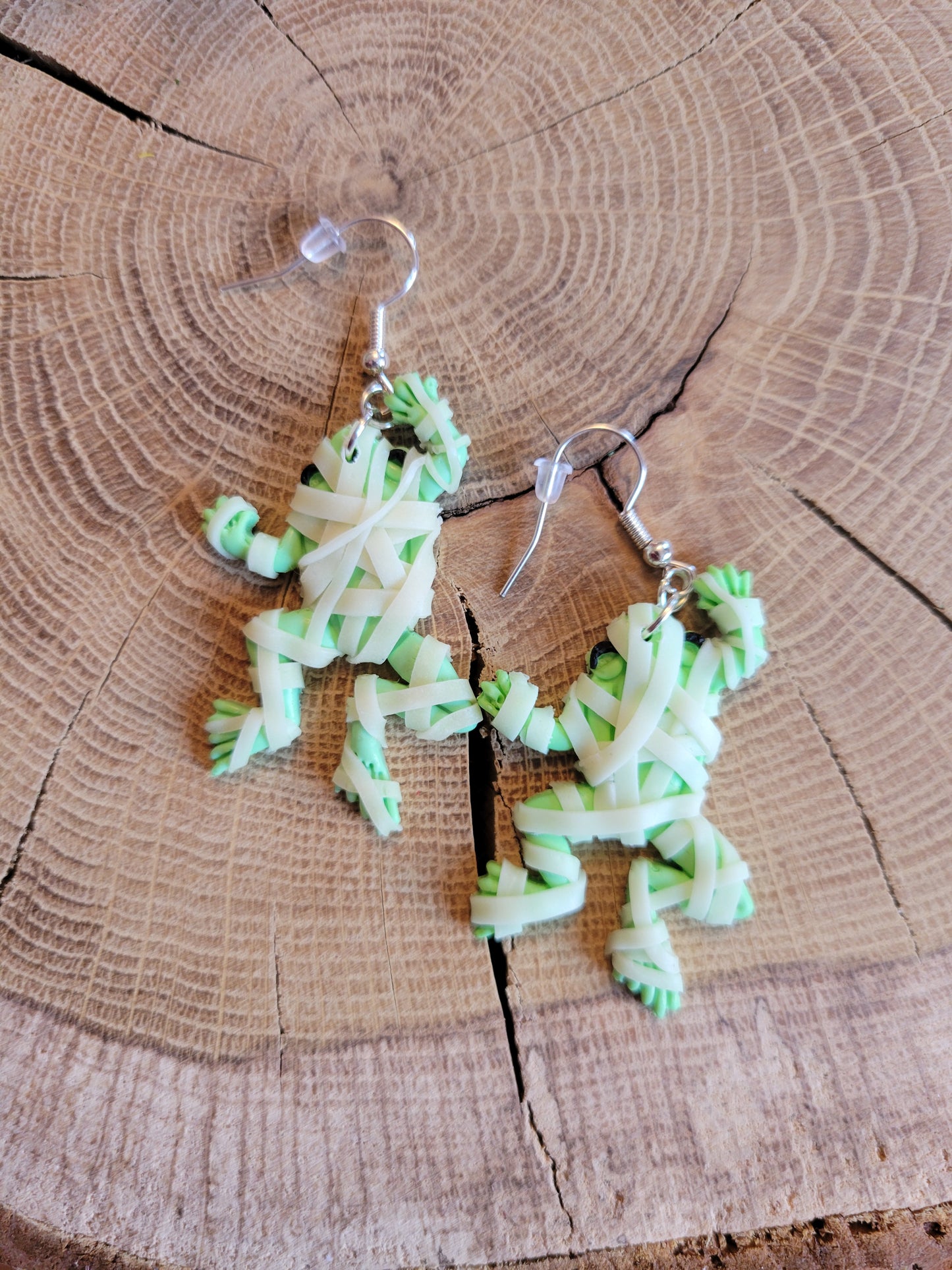 Spooky Frog Earrings