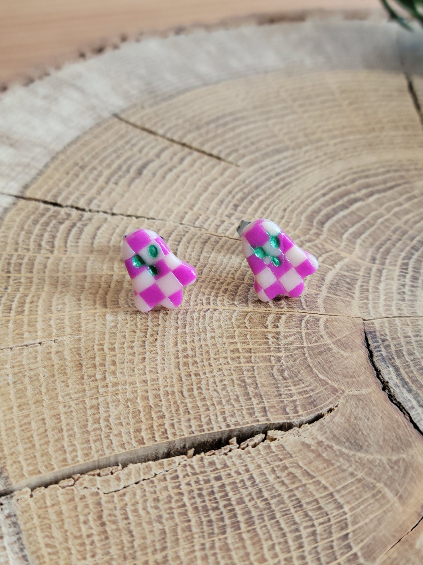 Ghostie Studs