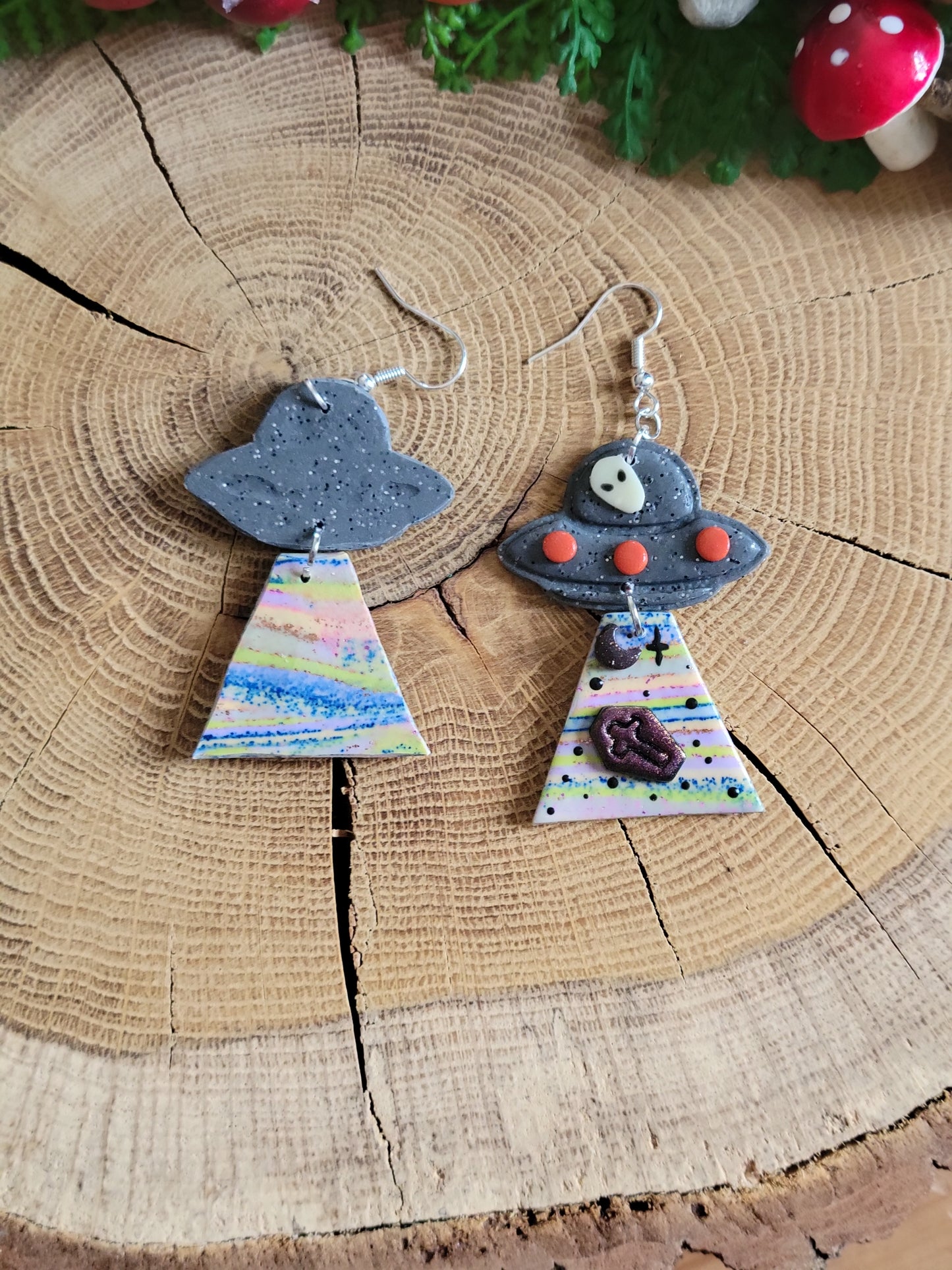 Alien Abduction: Coffin Earrings