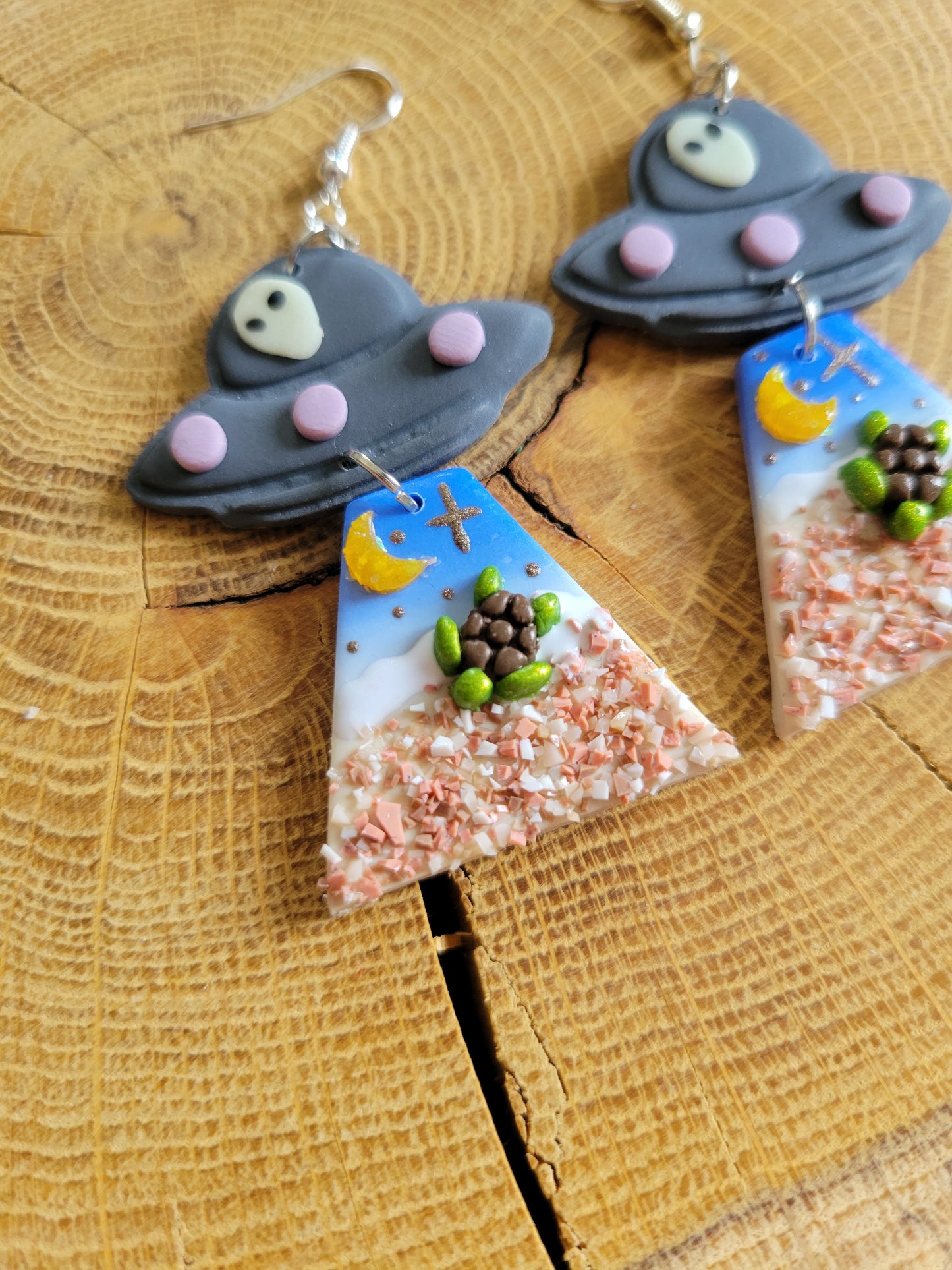 Alien Abduction: Turtle Earrings