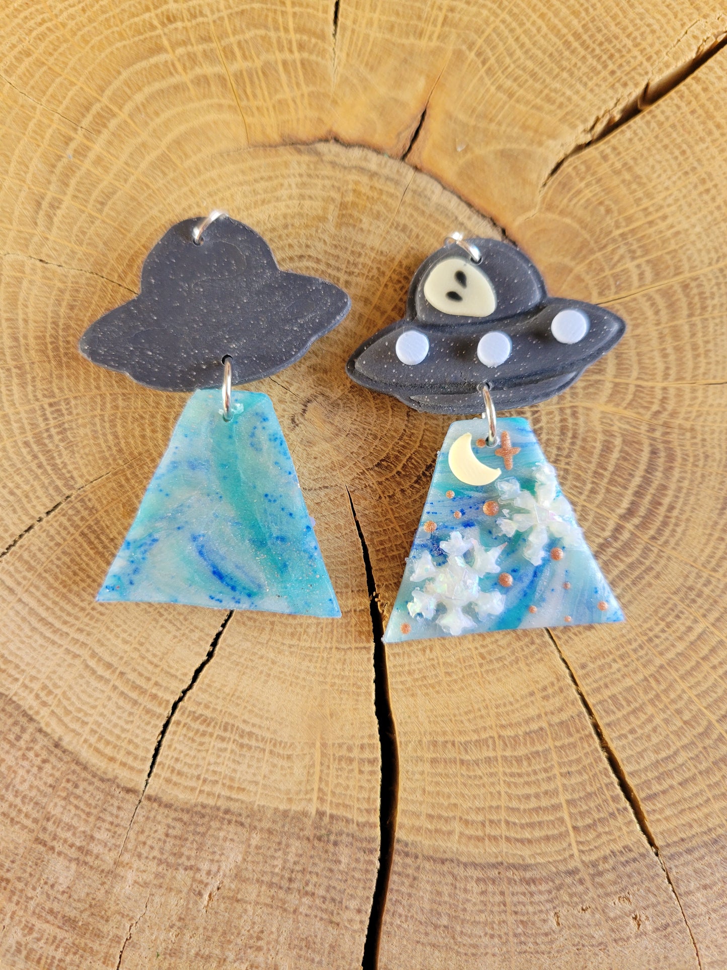 Alien Abduction: Snowflake Earrings