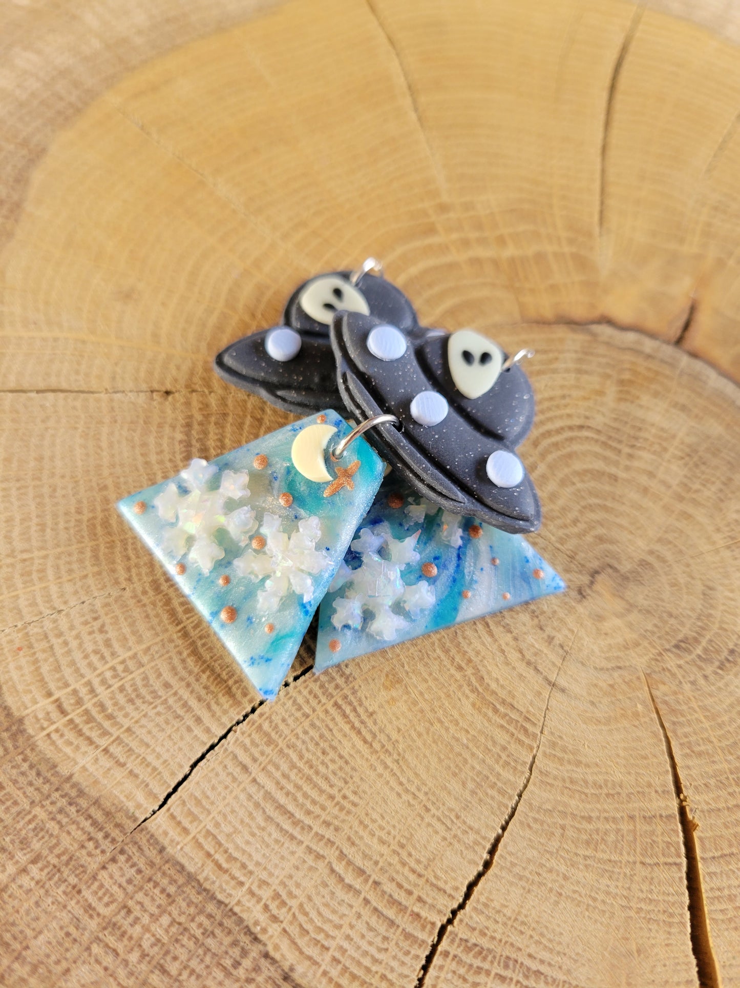 Alien Abduction: Snowflake Earrings