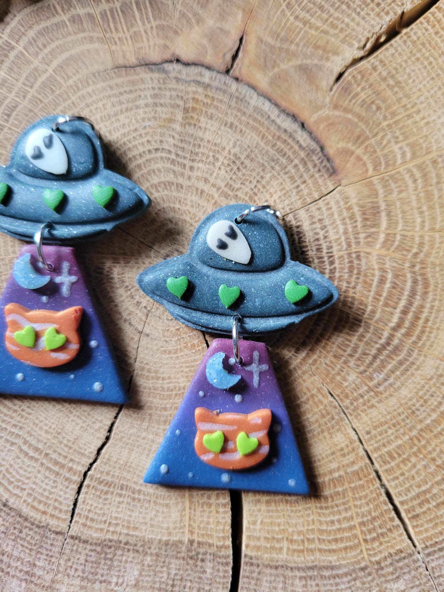 Alien Abduction: Ginger Cat Earrings