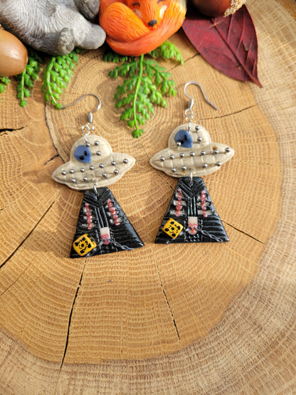 Alien Abduction: Pinhead Earrings