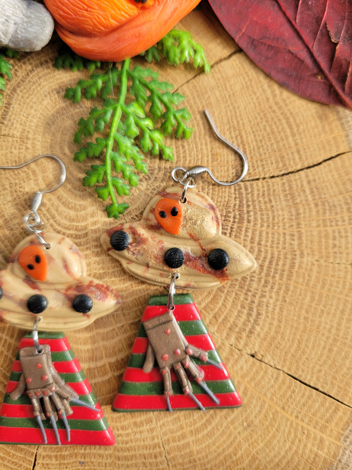Alien Abduction: Freddy Earrings