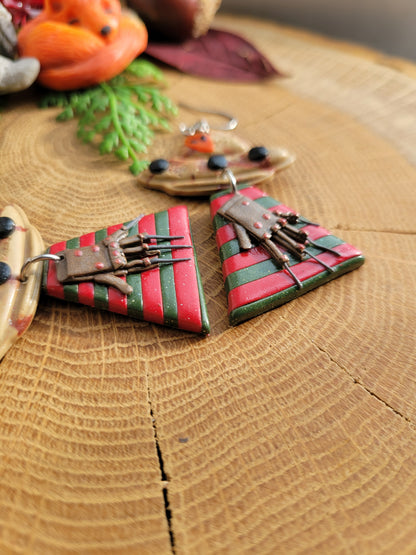 Alien Abduction: Freddy Earrings