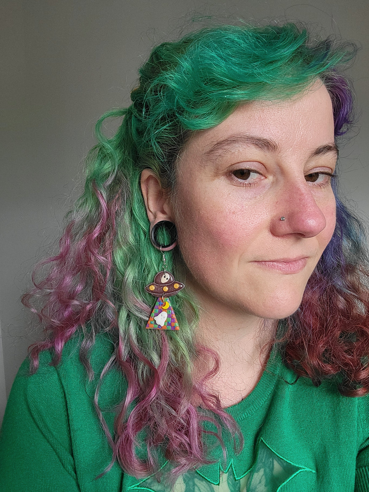 Alien Abduction: Glow Ghostie Earrings