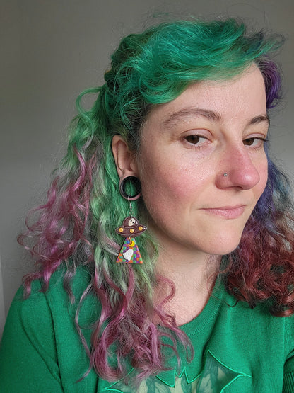 Alien Abduction: Glow Ghostie Earrings
