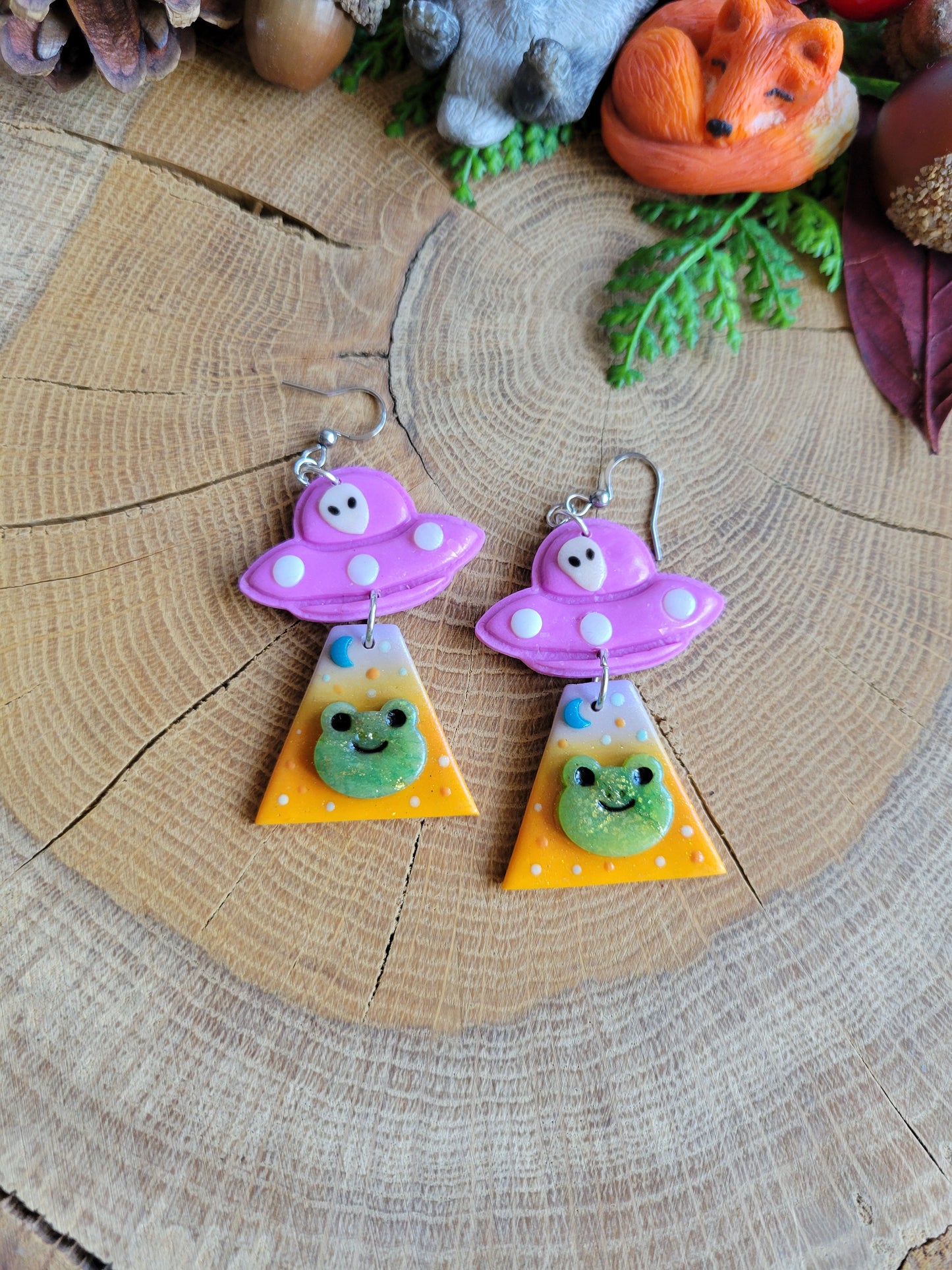 Alien Abduction: Froggie Earrings.