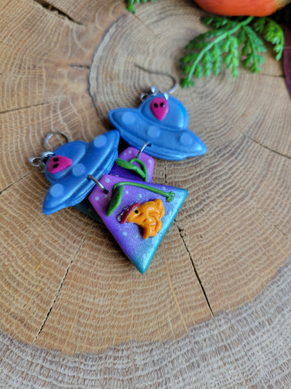 Alien Abduction: Whimsi Frog Earrings.